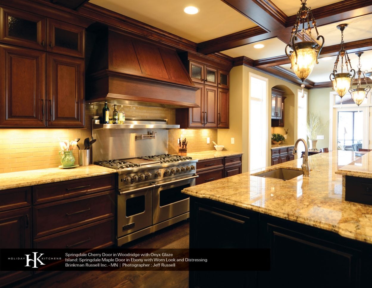 Holiday Kitchen IMAGE1 kitchen and bathroom cabinets